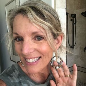 Meet your Posher, Dianne